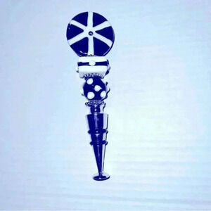 BLACK & WHITE GLASS VACUUM SEALED SEALER/STOPPER STAINLESS STEEL BOTTLE STOPPER